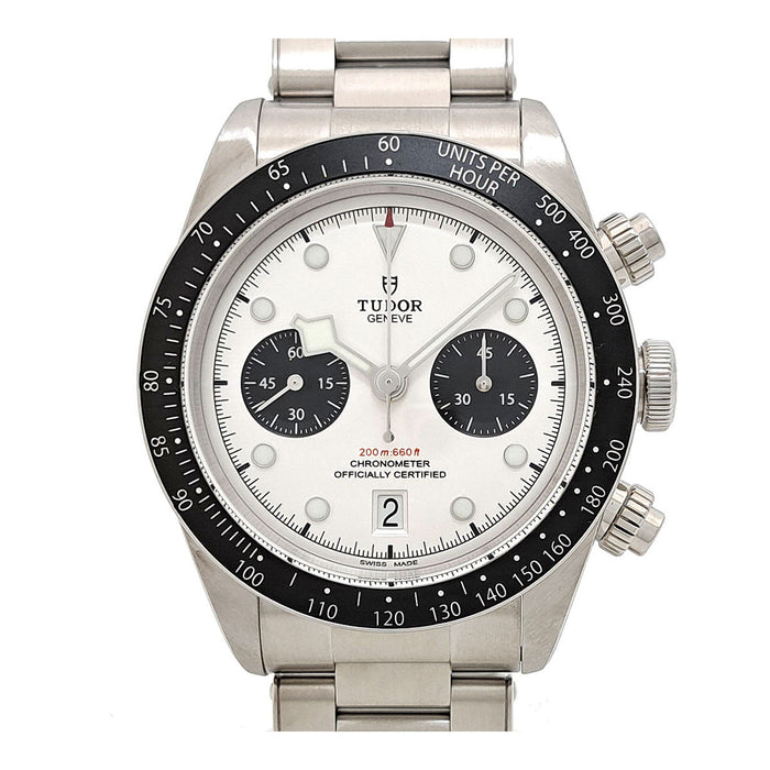 TUDOR
Black Bay Chrono
With box and warranty card