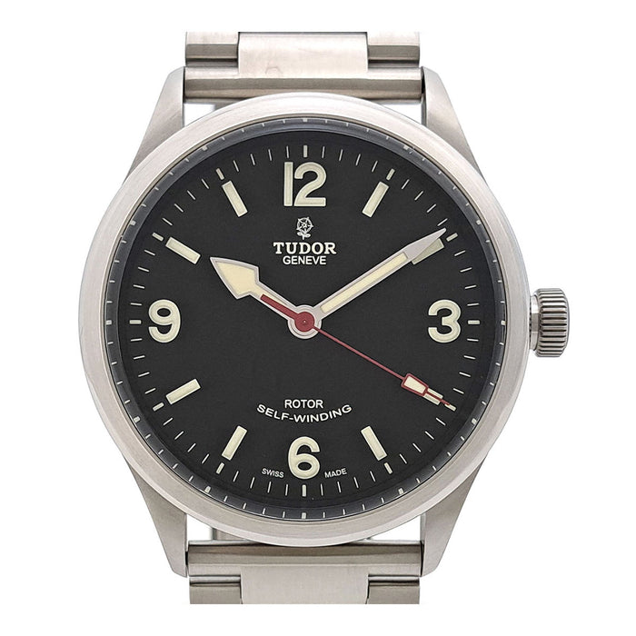 TUDOR 
Ranger 
With box and warranty card