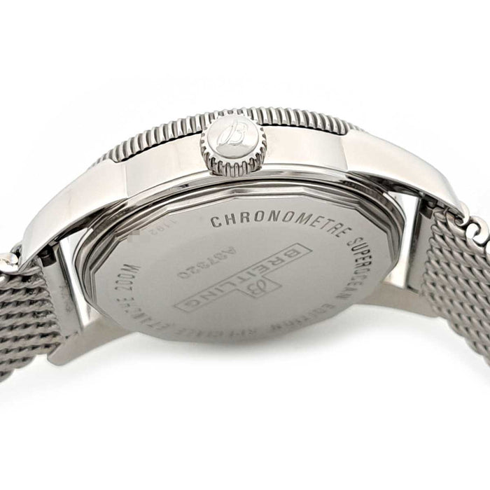 BREITLING 
Superocean 38 Petite Seconde Date Révisé 
Révision effectuée Avec boîte et garantie