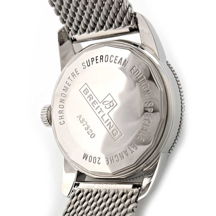 BREITLING 
Superocean 38 Petite Seconde Date Révisé 
Révision effectuée Avec boîte et garantie