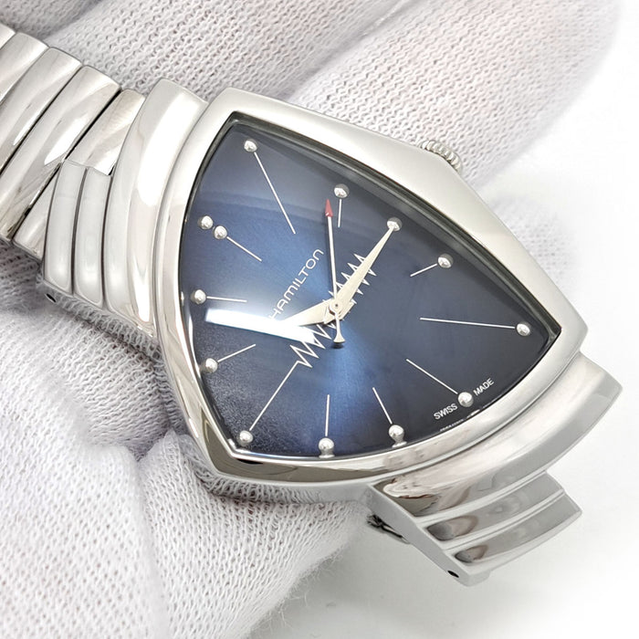 HAMILTON 
Ventura Quartz 
With box and warranty card