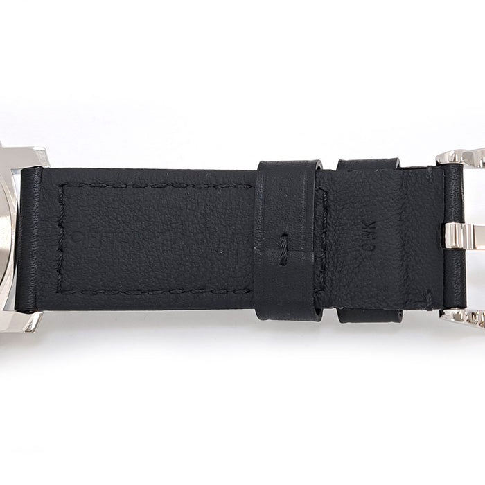 OFFICINE PANERAI 
Luminor Base Logo Révisé 
Avec boîte et garantie