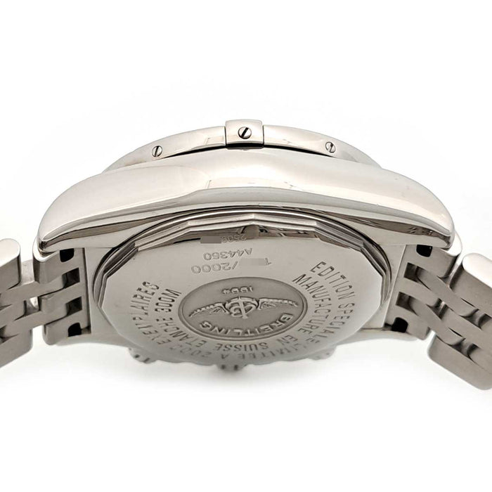 BREITLING
Chronomat Blackbird Red Strike 2000pcs Limited
With box and warranty card