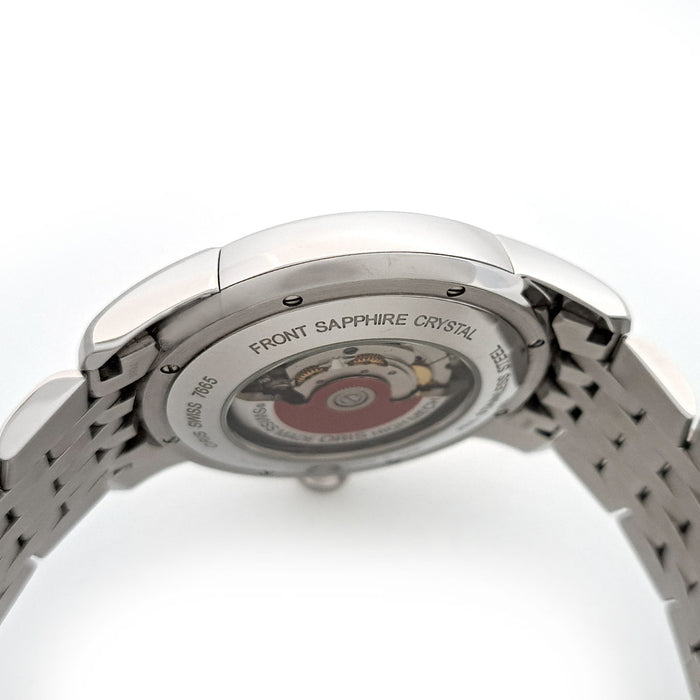 ORIS
Small Second Pointer Date
With Box and Warranty Card