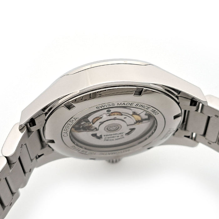 TAG HEUER
Carrera Jour-Date
Avec boîte et garantie