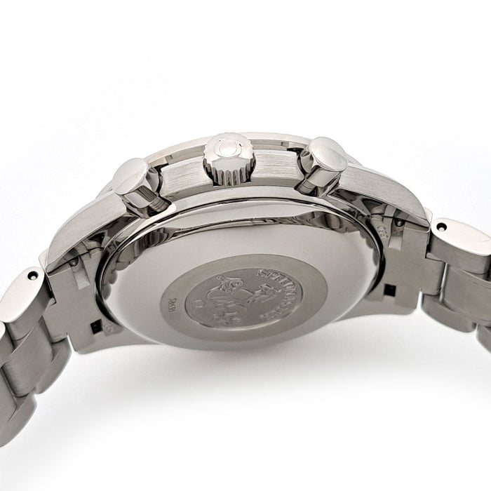 OMEGA 
Speedmaster Date Chronographe Révisé 
Avec boîte Révision effectuée