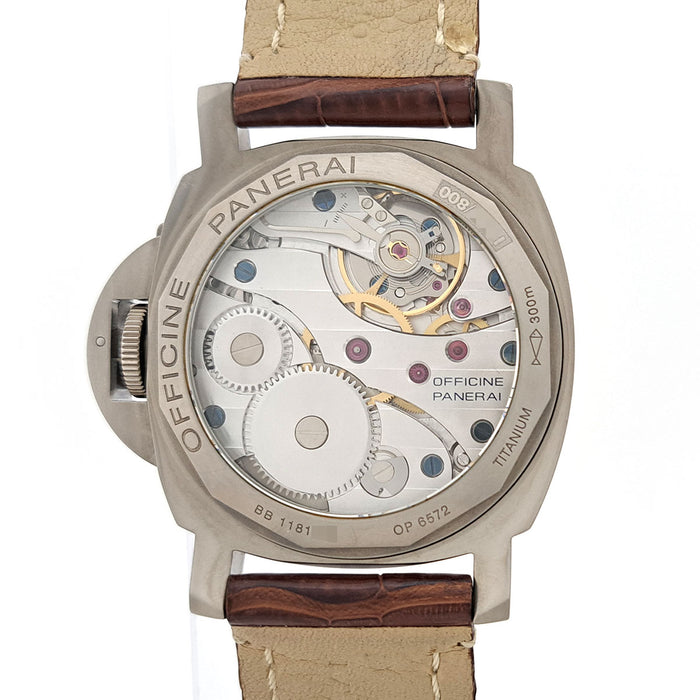 OFFICINE PANERAI 
Luminor Marina 經過整修 
附盒子與保證書