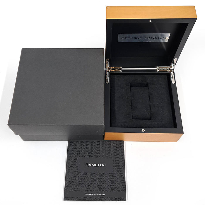 OFFICINE PANERAI 
Luminor Marina Logo 3 Jours 
Avec boîte et garantie