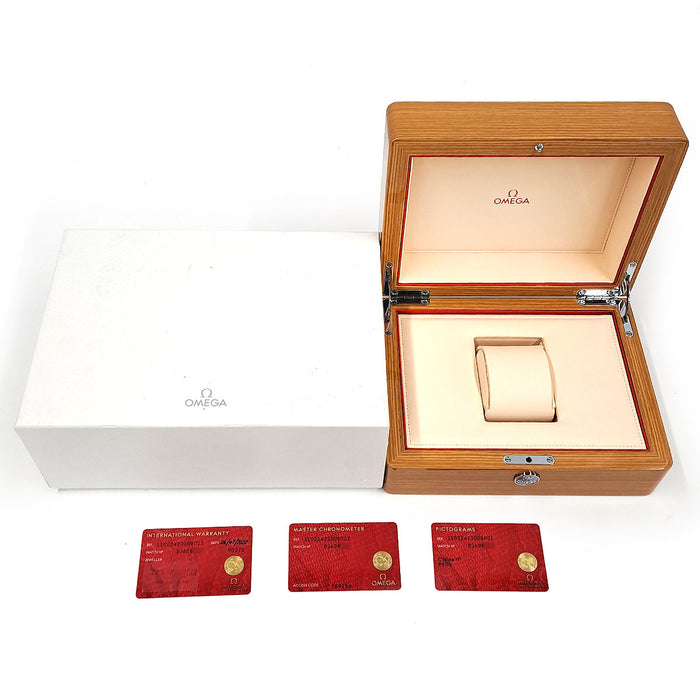 OMEGA
Seamaster 300M Co-Axial Master Chronometer
With box and warranty card