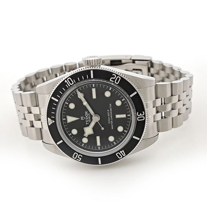 TUDOR
Black Bay 5-link Bracelet
With Box and Warranty Card