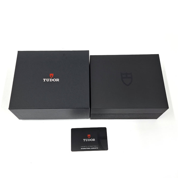 TUDOR
Black Bay 5-link Bracelet
With Box and Warranty Card