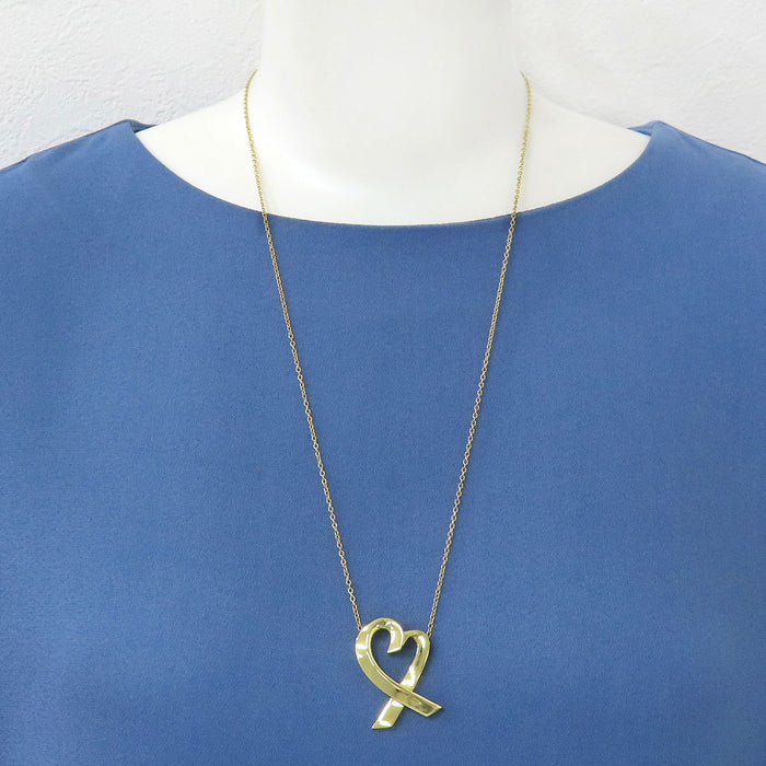 TIFFANY&Co. 
Loving Heart Necklace