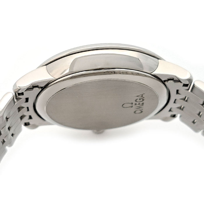 OMEGA
De Ville Prestige
With box and warranty card