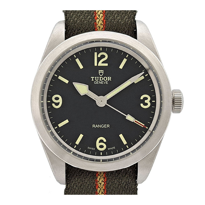 TUDOR 
Ranger 
With box and warranty card