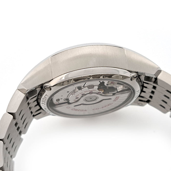 OMEGA
De Ville Hour Vision Chronograph
With box and warranty card