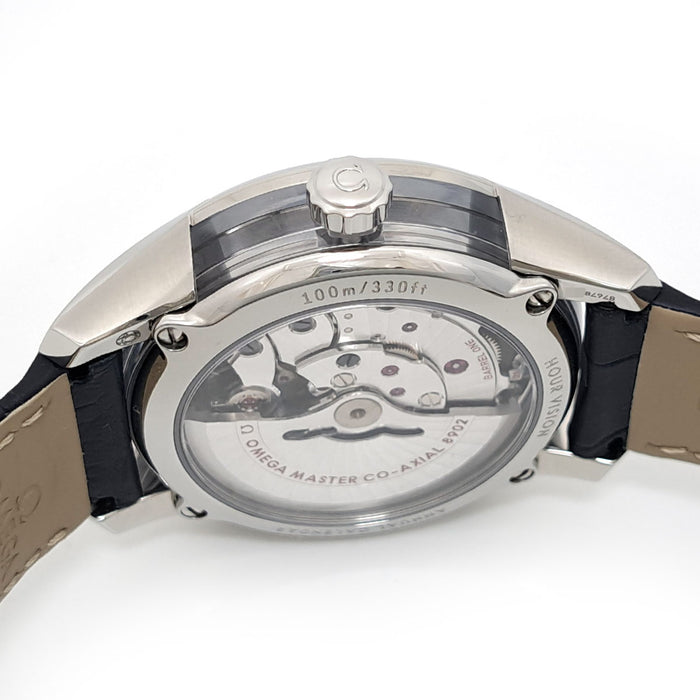 OMEGA
De Ville Hour Vision Annual Calendar
With box and warranty card