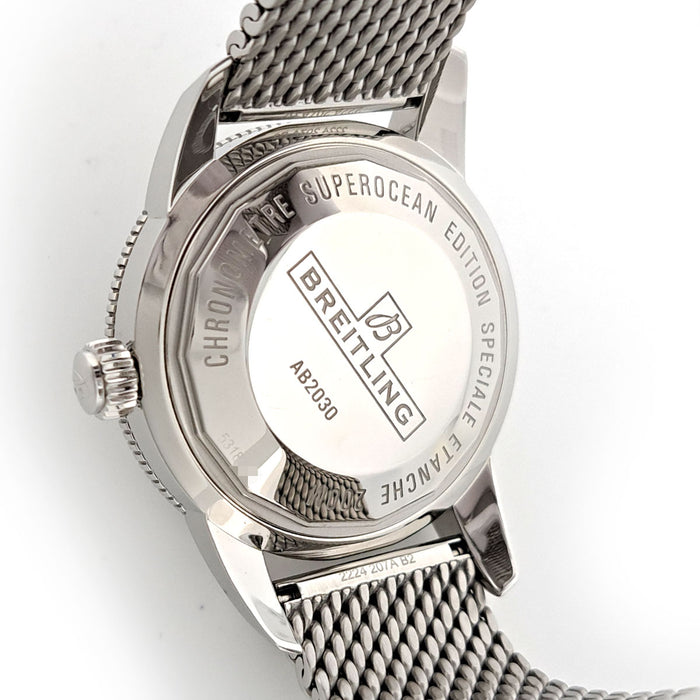 BREITLING 
Superocean Heritage 2 
With warranty card
