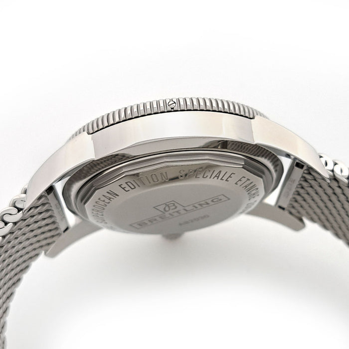 BREITLING 
Superocean Heritage 2 
With warranty card