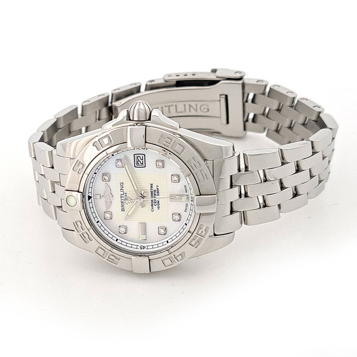 BREITLING
Galactic 32
With box and guarantee card