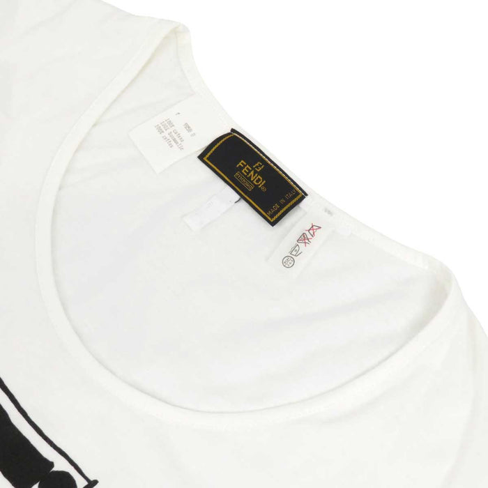 FENDI 
エンブロイダリー 
ロゴ 刺繍 ショートスリーブ Tシャツ