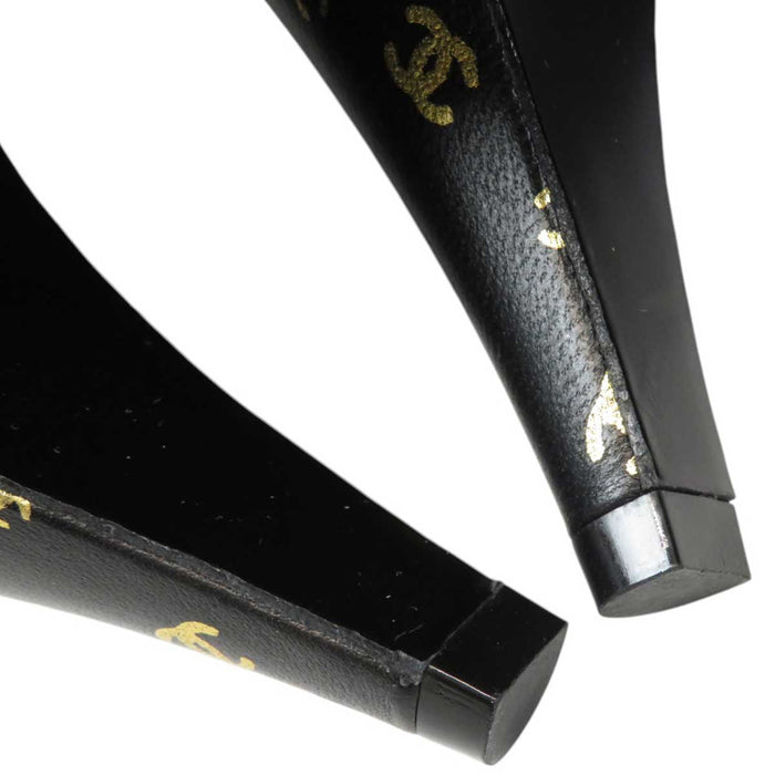 CHANEL 
COCO CC Logo 23B Leather Patent 
Coco Mark High Heel Pumps