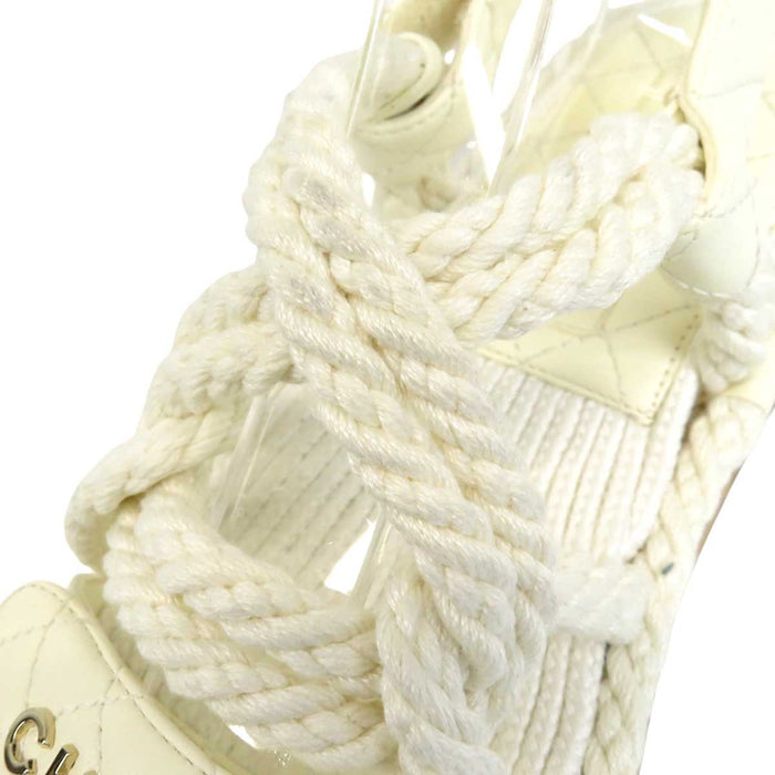 CHANEL 
COCO CC logo rope leather 
Coco mark matelassé cord sandals