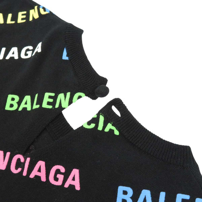 BALENCIAGA
All-over pattern summer knit
All-over logo short sleeve knit