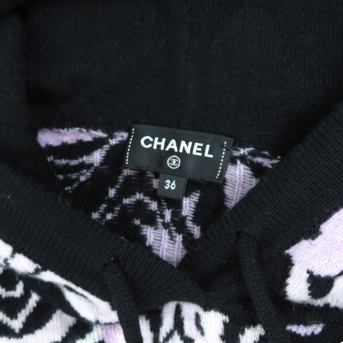 CHANEL 
COCO CC logo all-over pattern lion clover heart 5 
Coco mark cashmere knit hoodie