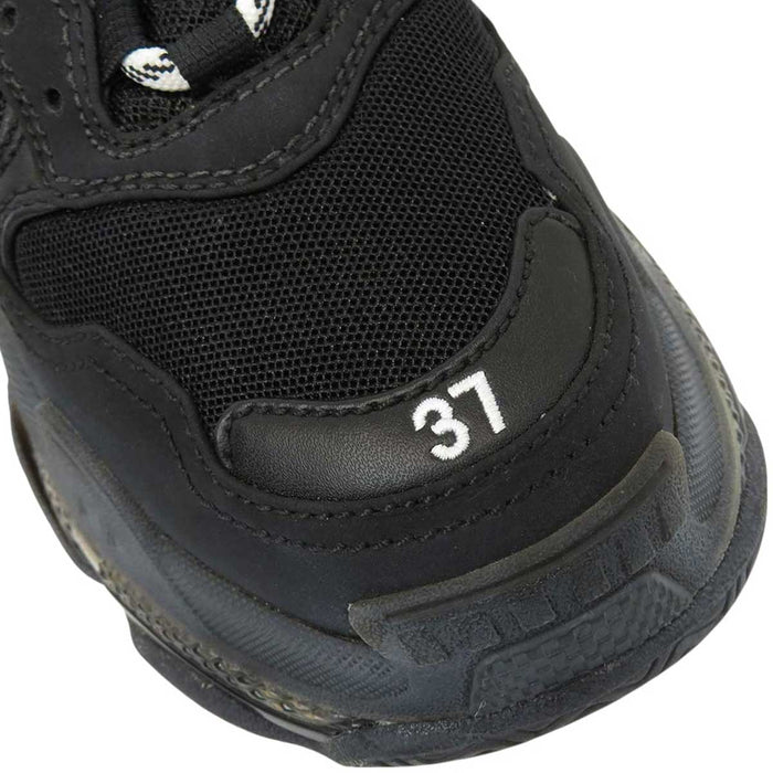 BALENCIAGA 
Triple S Clear Sole Logo Embroidery Wash Effect 
Triple S Clear Sole Sneakers