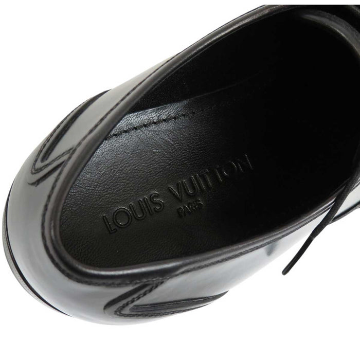 LOUIS VUITTON 
LV レザー 
ストレートチップ ビジネスシューズ