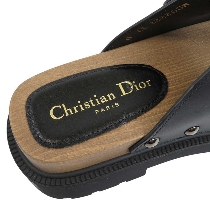 Dior 
クエイク ベルト ウッド レザー 
DIORQUAKE サンダル