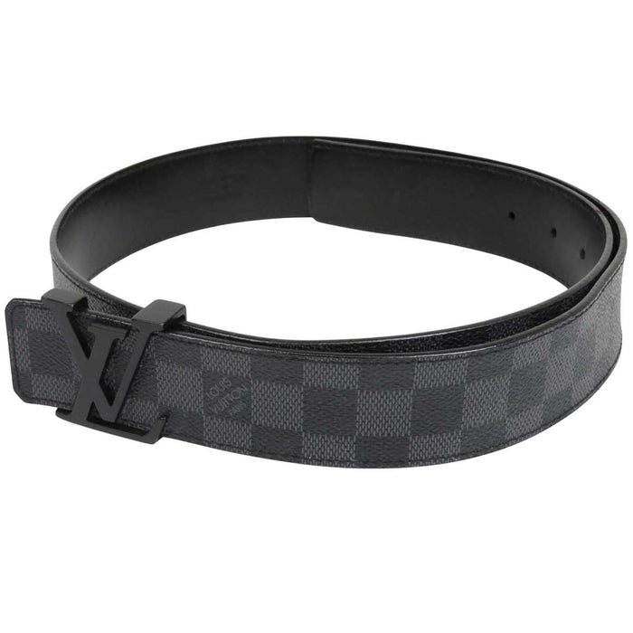 LOUIS VUITTON
Logo Reversible Black Color Metal
SANTURE LV Initial Belt
Damier Graphite