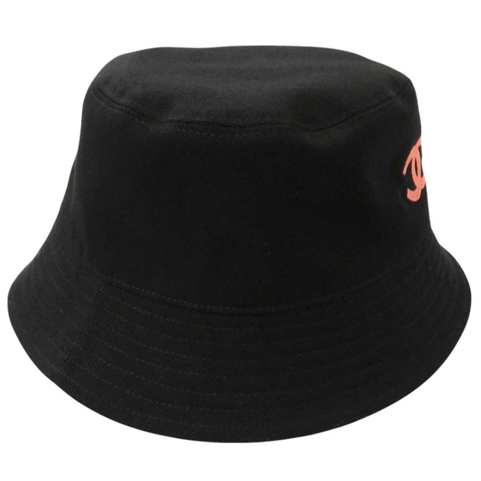CHANEL 
S23A COCO CC Logo 
Coco Mark Reversible Bucket Hat