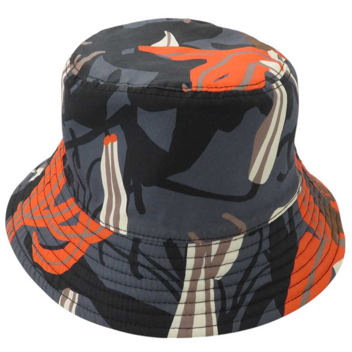 CHANEL 
S23A COCO CC Logo 
Coco Mark Reversible Bucket Hat