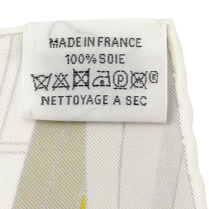 HERMES
Silk Large Square Ex Libris Logo Horse Animal
Carré 90 MYSTERE AU 24 Mystery at 24 Address Scarf