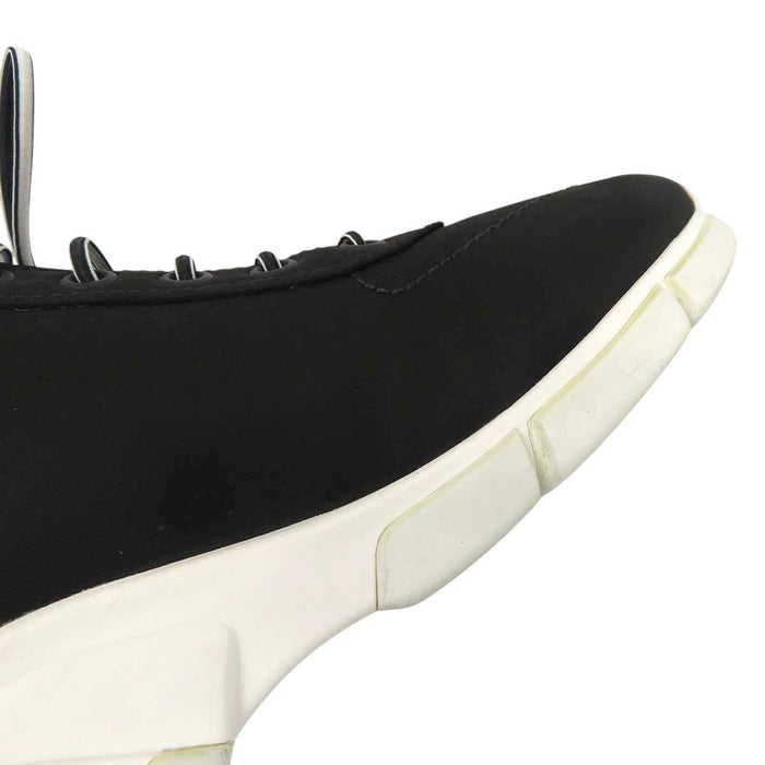 PRADA 
ローカット ファブリック 
ロゴ スニーカー