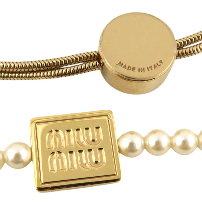 MIUMIU 
Gold Color Metal 
Logo Plate Fake Pearl Necklace