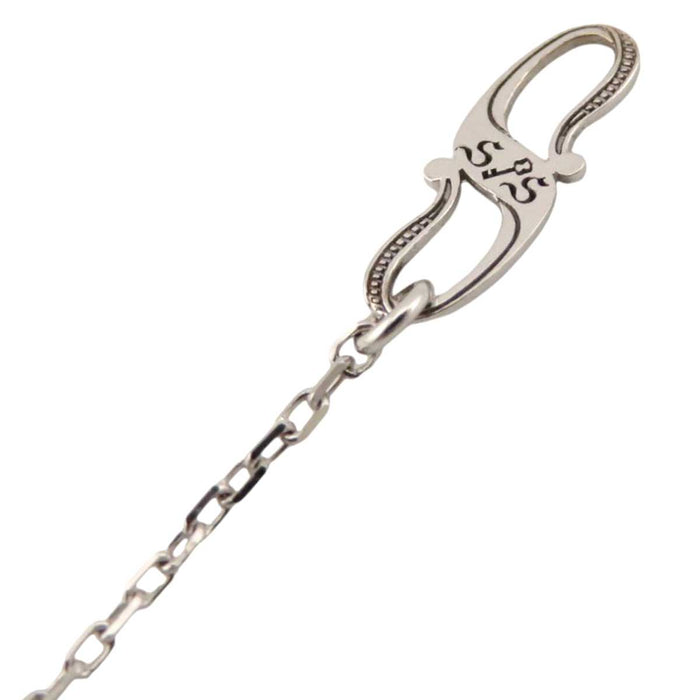 Sympathy of Soul 
Pavé diamant or blanc 
pendentif en tissu lisse chaîne carrée collier