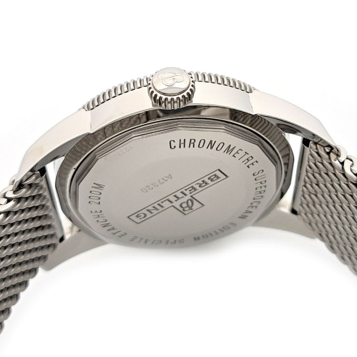 BREITLING 
Superocean Heritage 46 
With box