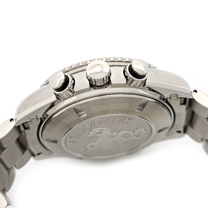 OMEGA 
Seamaster Planet Ocean Chronographe