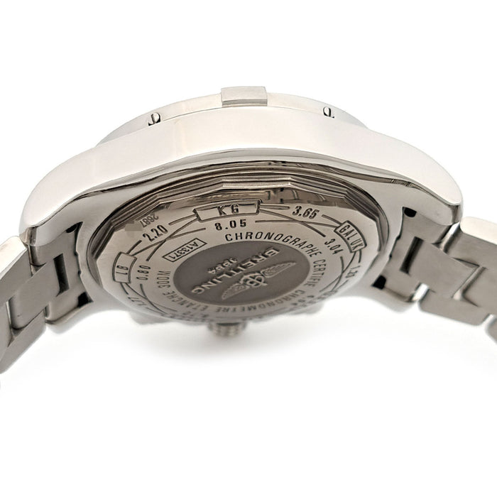 BREITLING 
Super Avenger II 
With box and warranty card