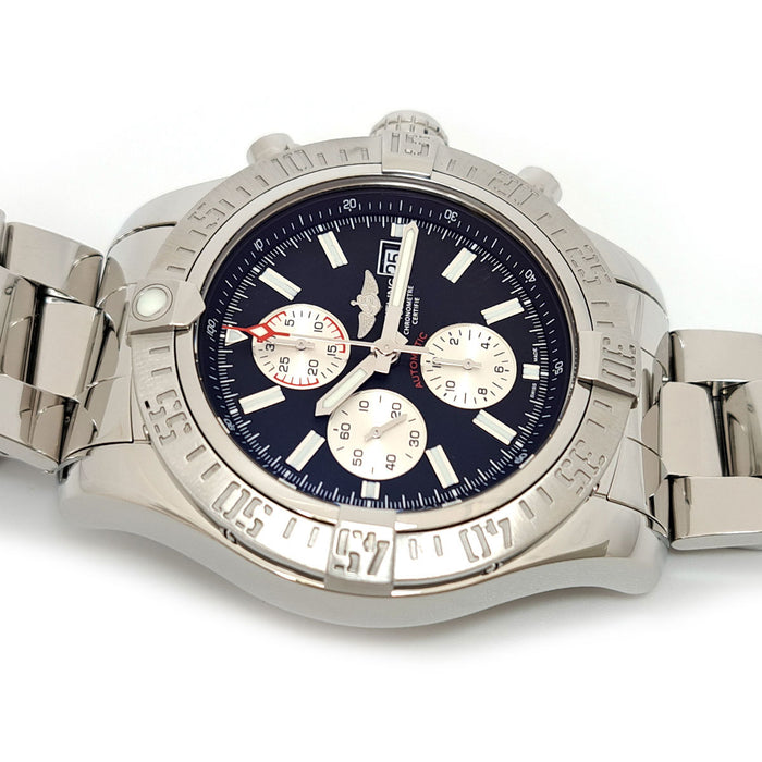 BREITLING 
Super Avenger II 
With box and warranty card