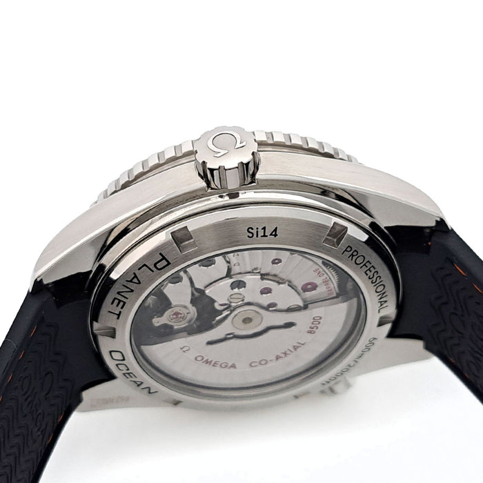 OMEGA 
Seamaster Planet Ocean 600M 
Con scatola e garanzia