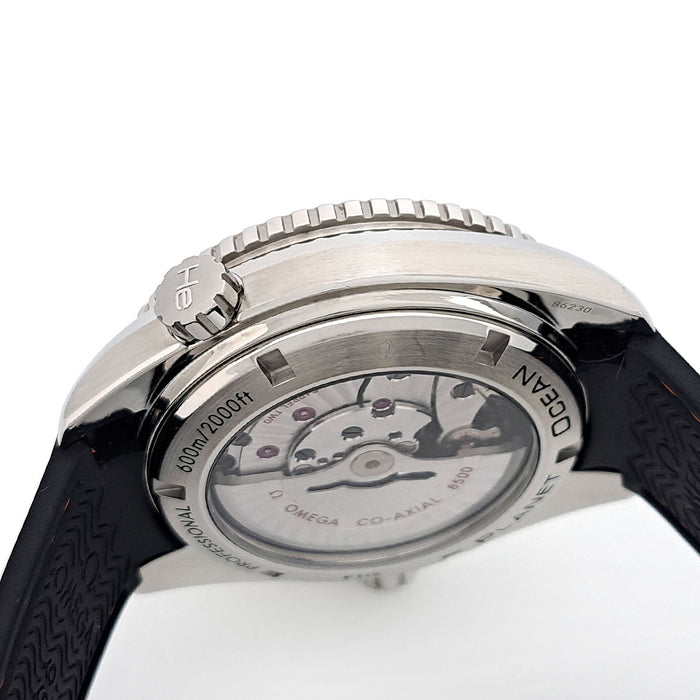 OMEGA 
Seamaster Planet Ocean 600M 
Con scatola e garanzia