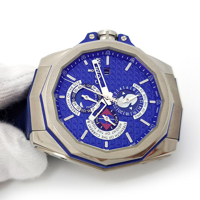 CORUM 
Admirals Moonphase Tidegraph 
With Box and Gallery