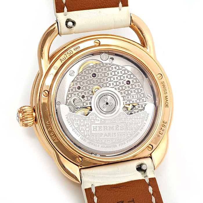 HERMES 
Orologio Arceau H decorato con diamanti sulla lunetta 
Con scatola e garanzia