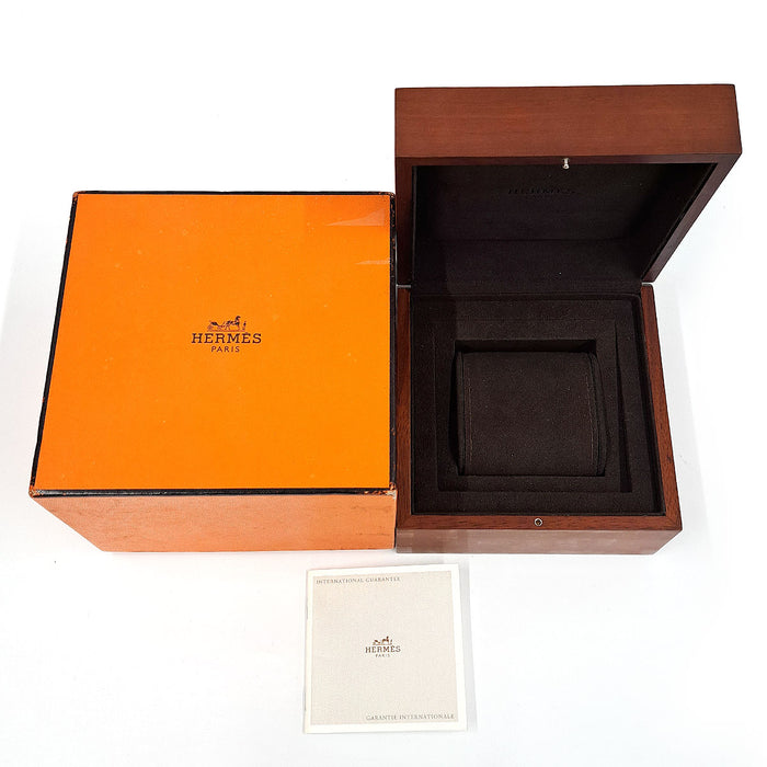 HERMES 
Orologio Arceau H decorato con diamanti sulla lunetta 
Con scatola e garanzia