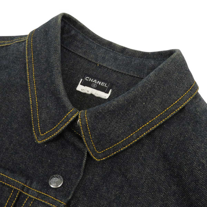 CHANEL
COCO CC Coco Button Logo
Coco Mark Short Sleeve Denim Jacket