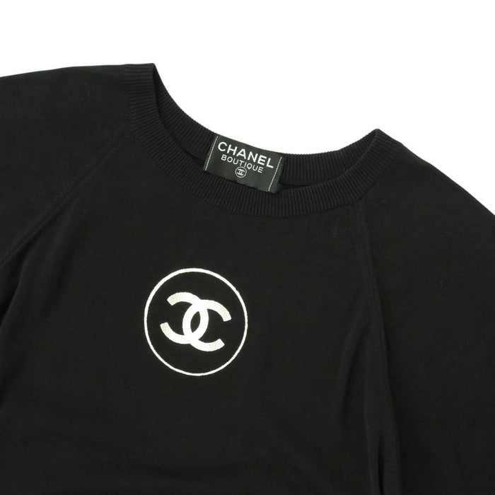 CHANEL 
Vintage COCO CC Logo 
Coco Mark Short Sleeve Knit