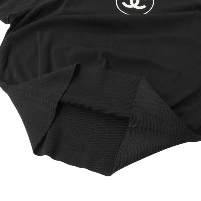 CHANEL 
Vintage COCO CC Logo 
Coco Mark Short Sleeve Knit